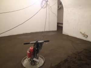 Машинна стяжка підлоги в квартирі